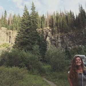 Meet your Posher, Julia